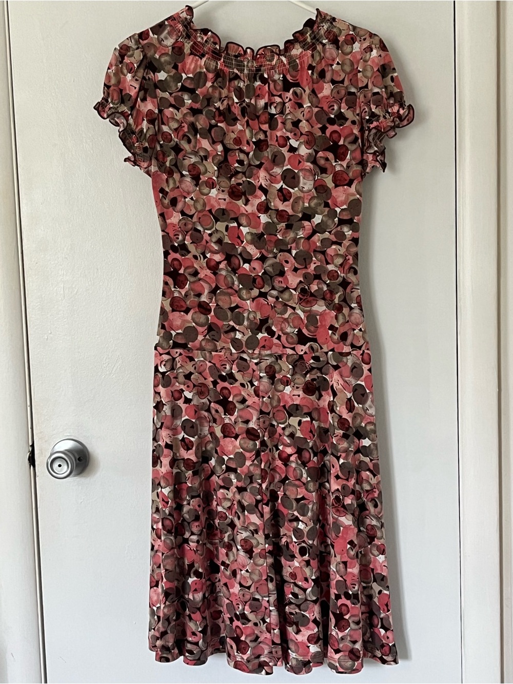 Connected Apparel Pink & Brown Floral Ruched V-Neck Dress - Picture 2 of 12
